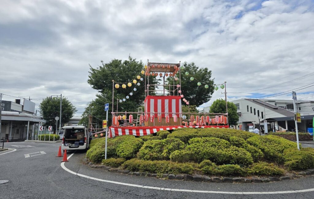 江戸川台納涼祭のステージ・やぐら
