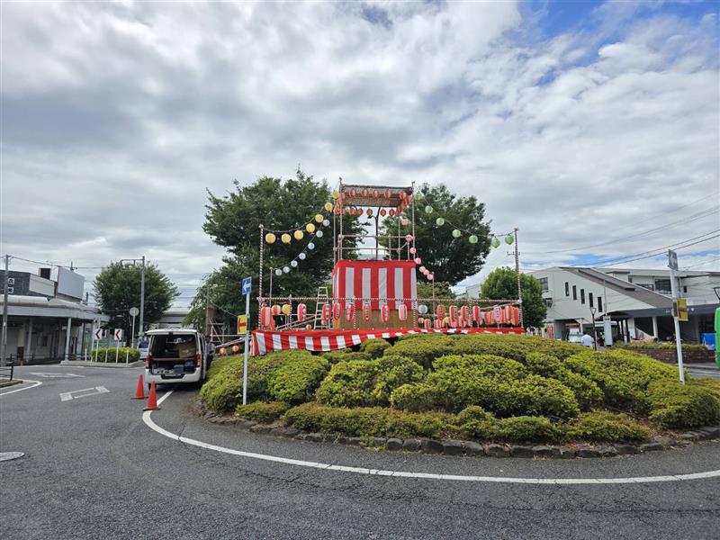 江戸川台納涼祭のステージ・やぐら